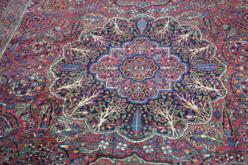 10' 1" x 13' 8" Persian Mashhad Rug image 8
