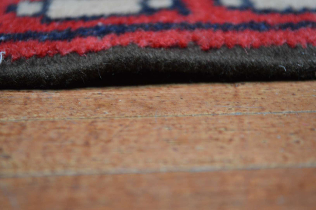 3' 3" x 5' 1" Caucasian Kazak Rug image 2