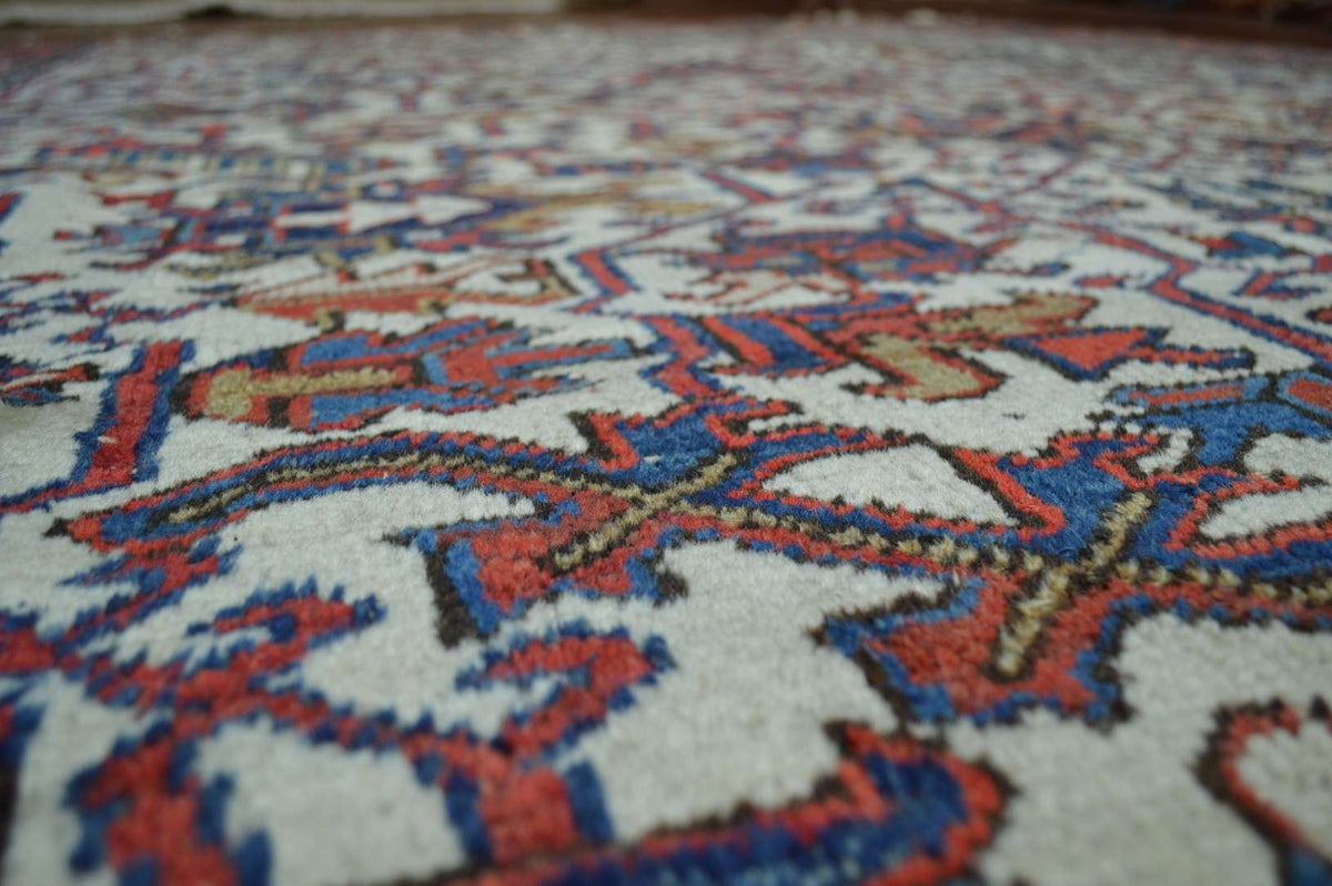 8' 3" x 11' 7" Persian Heriz Rug image 6