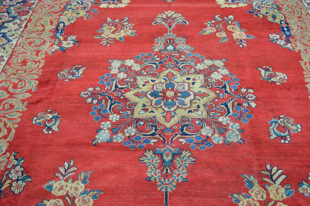 10' 6" x 13' 6" Persian Sarouk Rug image 3