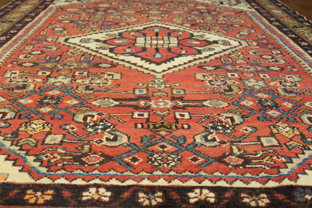 3' 7" x 4' 9" Vintage Hamadan Rug image 1