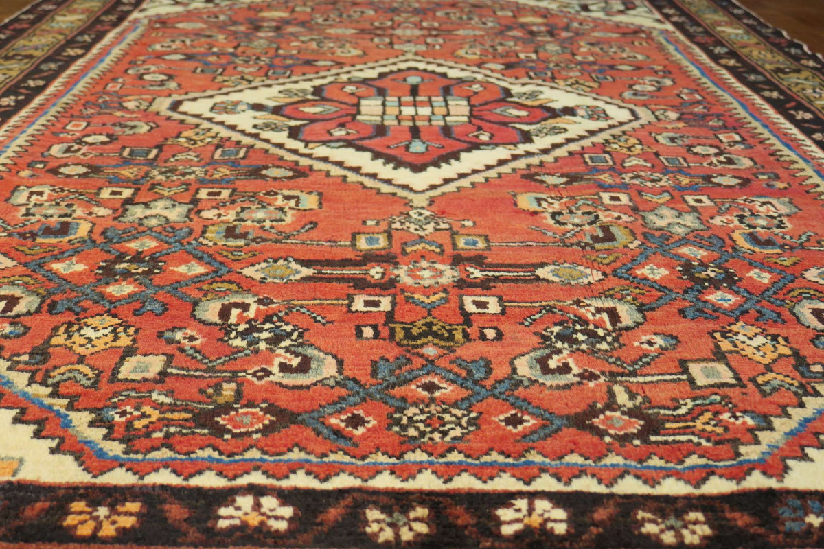 3' 7" x 4' 9" Vintage Hamadan Rug image 1