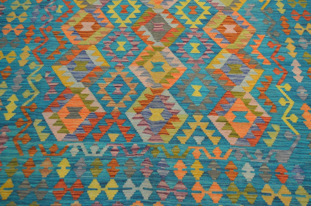 6' 6" x 10' 0" India Kilim Rug image 2