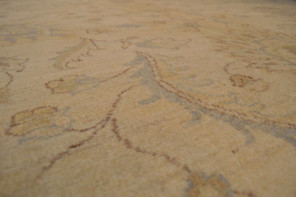 8' 9" x 11' 10" Pakistan Peshawar Rug image 5