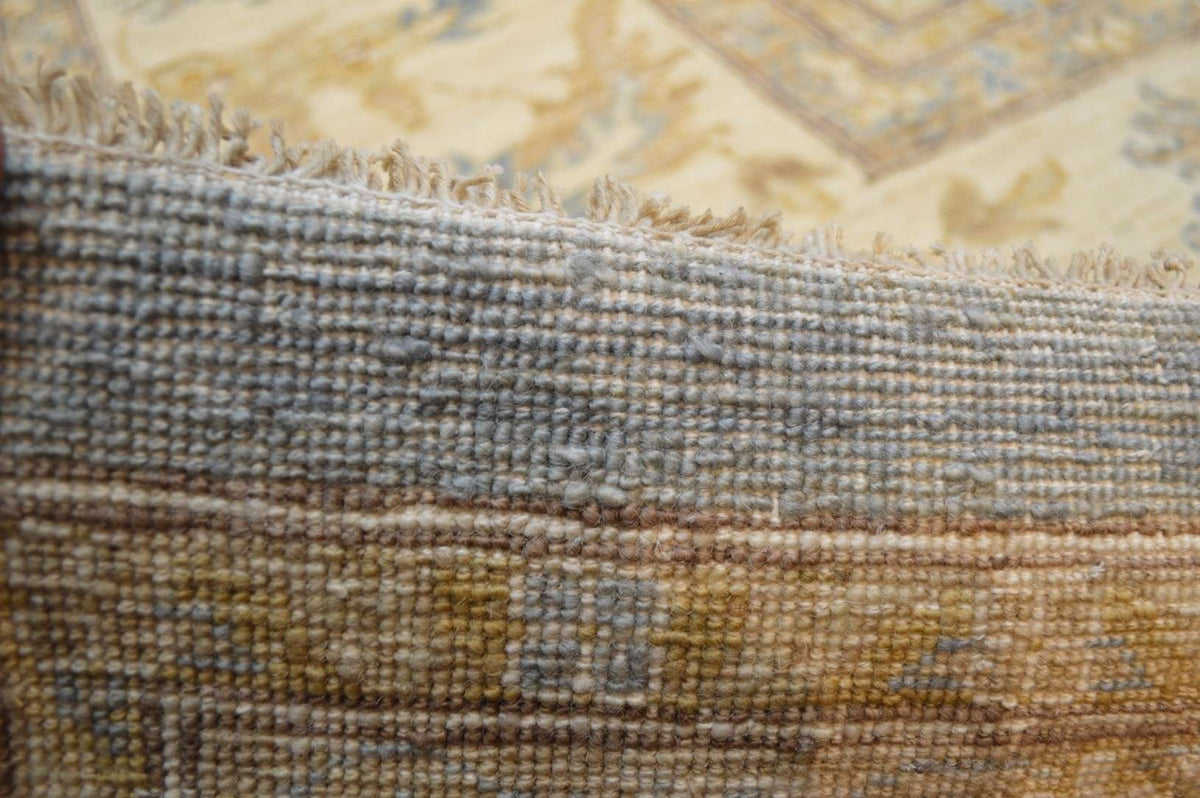 9' 2" x 12' 5" Pakistan Oushak Rug image 12