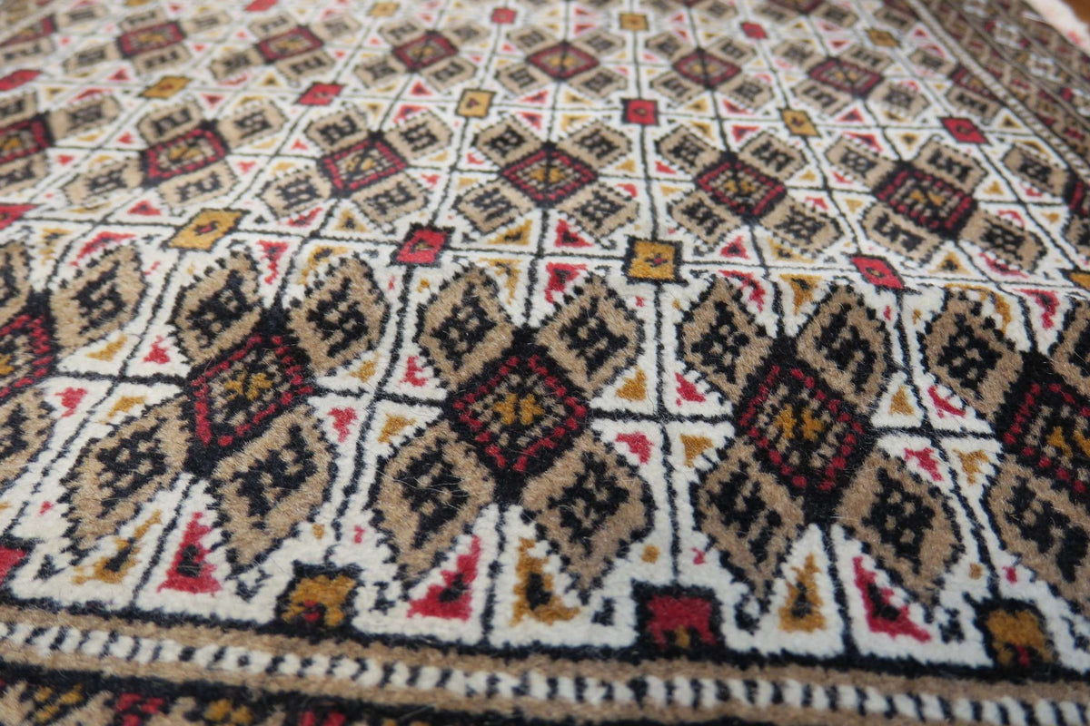 2' 1" x 4' 3" Persian Turkeman Rug image 0