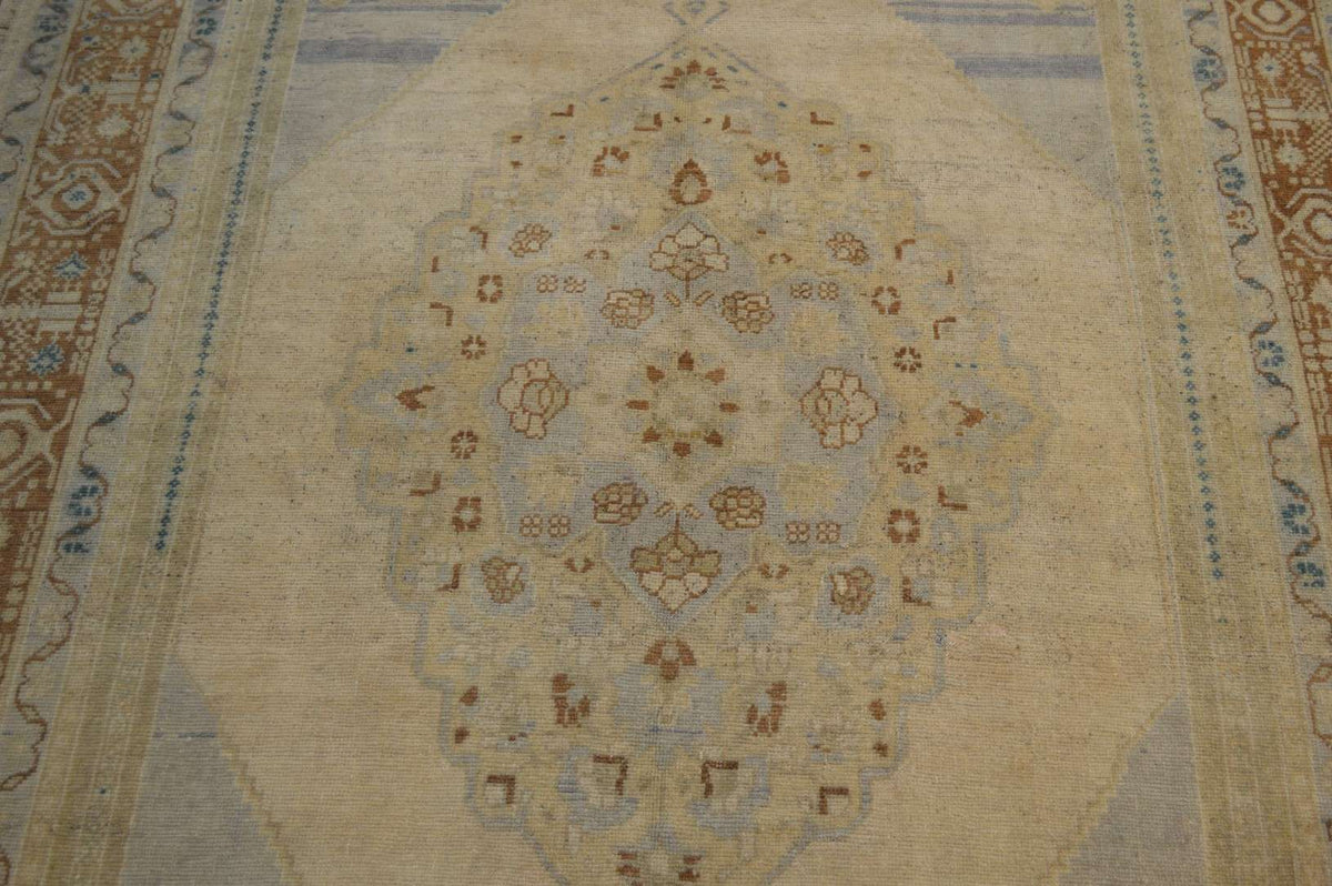 5' 8" x 9' 3" Turkish Oushak Rug image 6