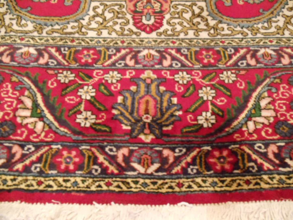 9' 4" x 12' 7" Persian Tabriz Rug image 10