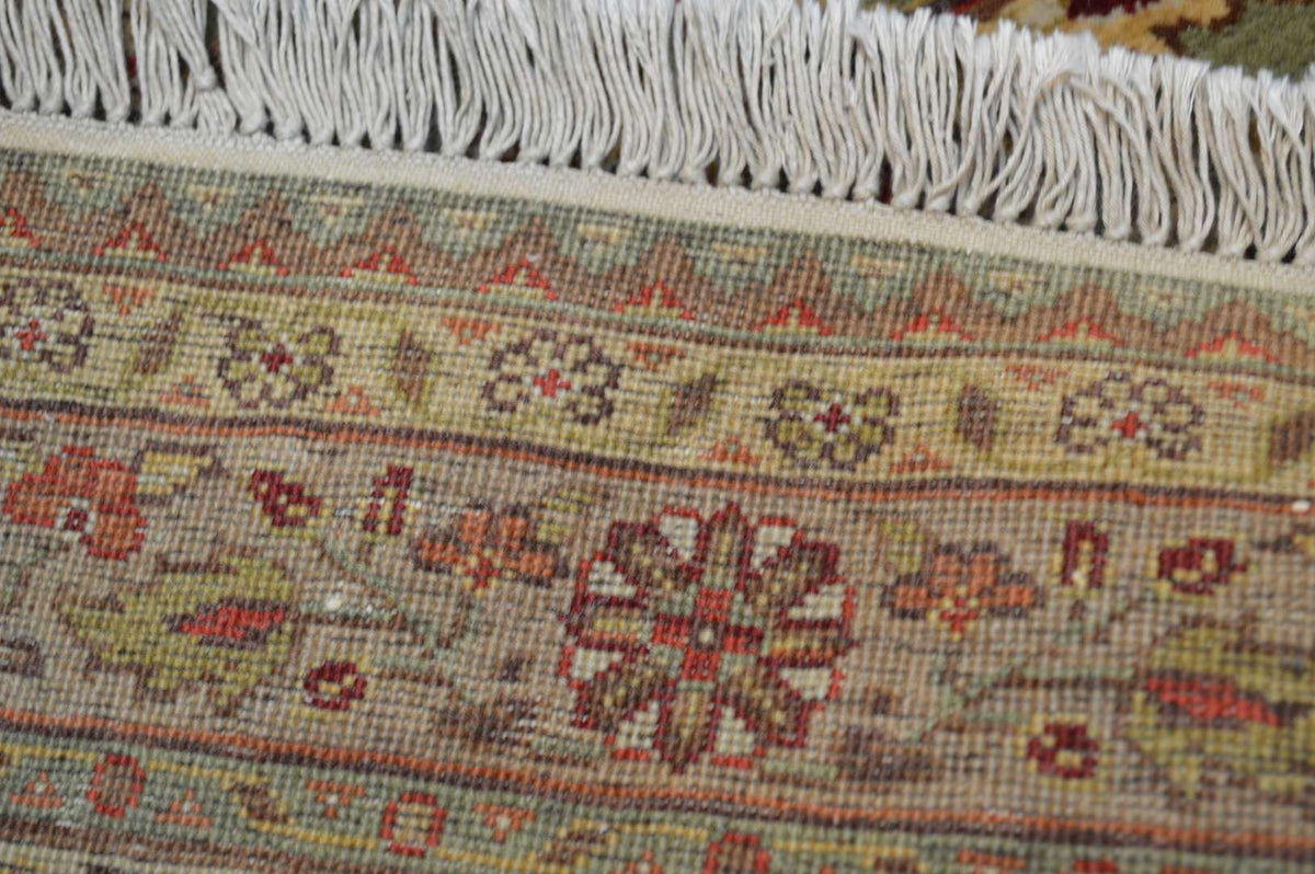 8' 1" x 10' 3" India Agra Rug image 8