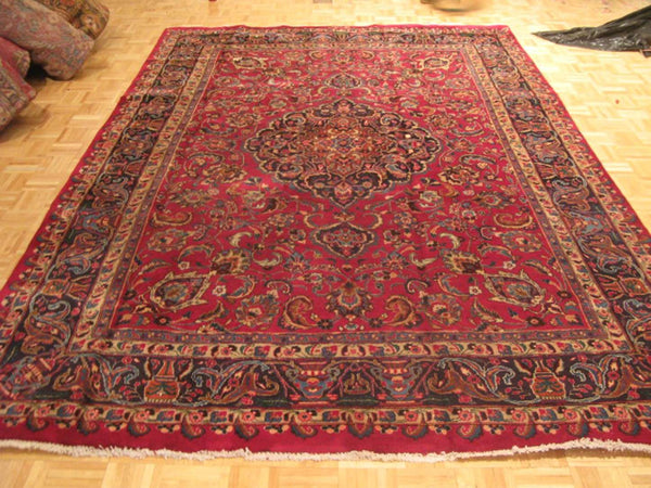 8' 0" x 11' 6" Persian Mashhad Rug image 1