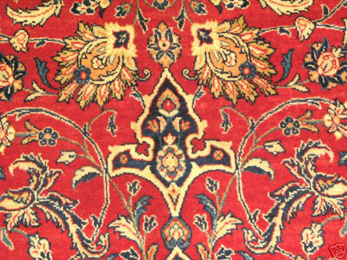 8' 9" x 12' 9" Persian Sarouk Rug image 9