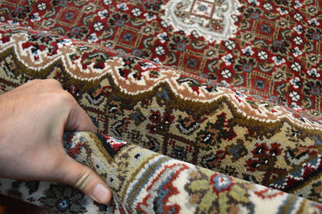 4' 0" x 6' 1" India Bijar Rug image 11