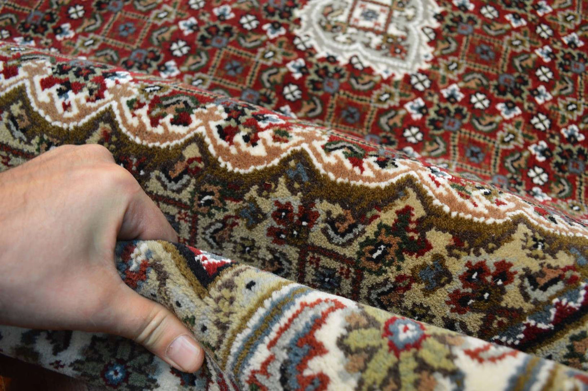 4' 0" x 6' 1" India Bijar Rug image 11