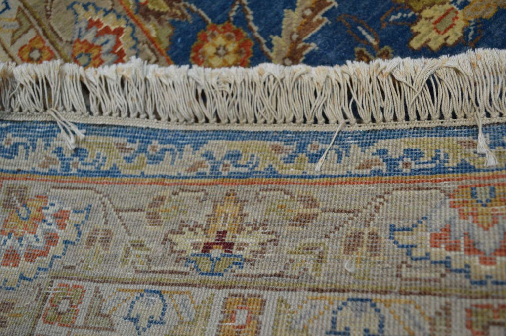 8' 1" x 10' 1" India Agra Rug image 12