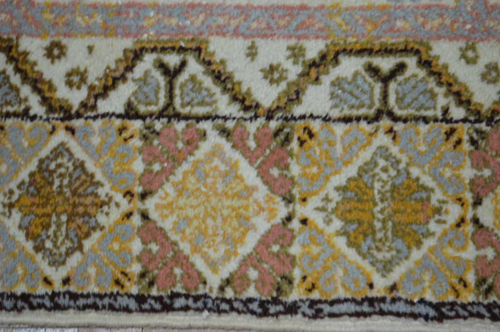 6' 7" x 9' 7" Spain Savonnerie Rug image 4