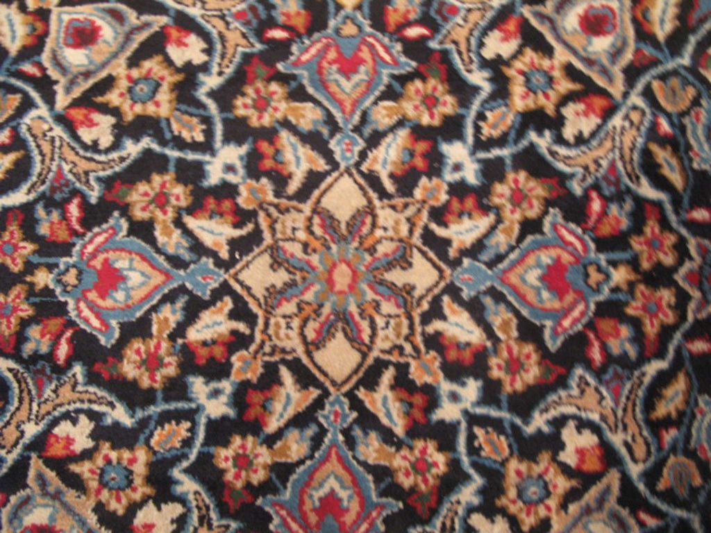 9' 1" x 12' 8" Persian Neyshabur Rug image 6