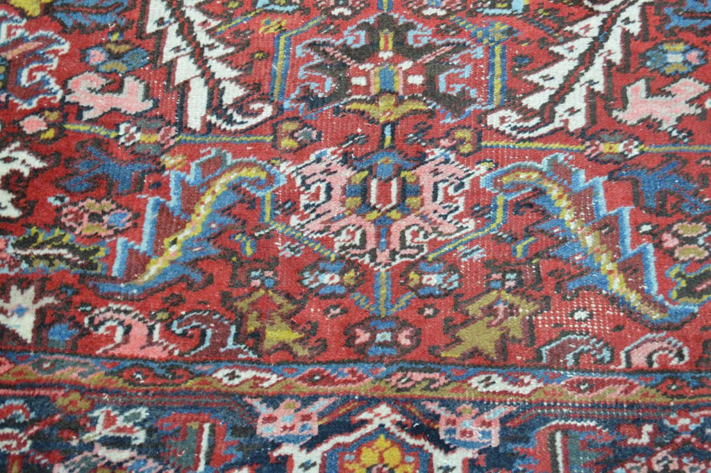 6' 7" x 9' 5" Persian Heriz Rug image 8