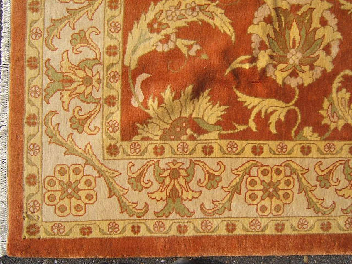 5' 2" x 7' 1" Persian Sultanabad Rug image 2