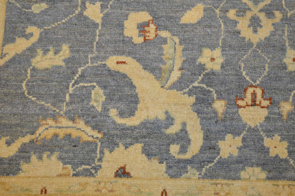 4' 10" x 7' 8" Pakistan Peshawar Rug image 4
