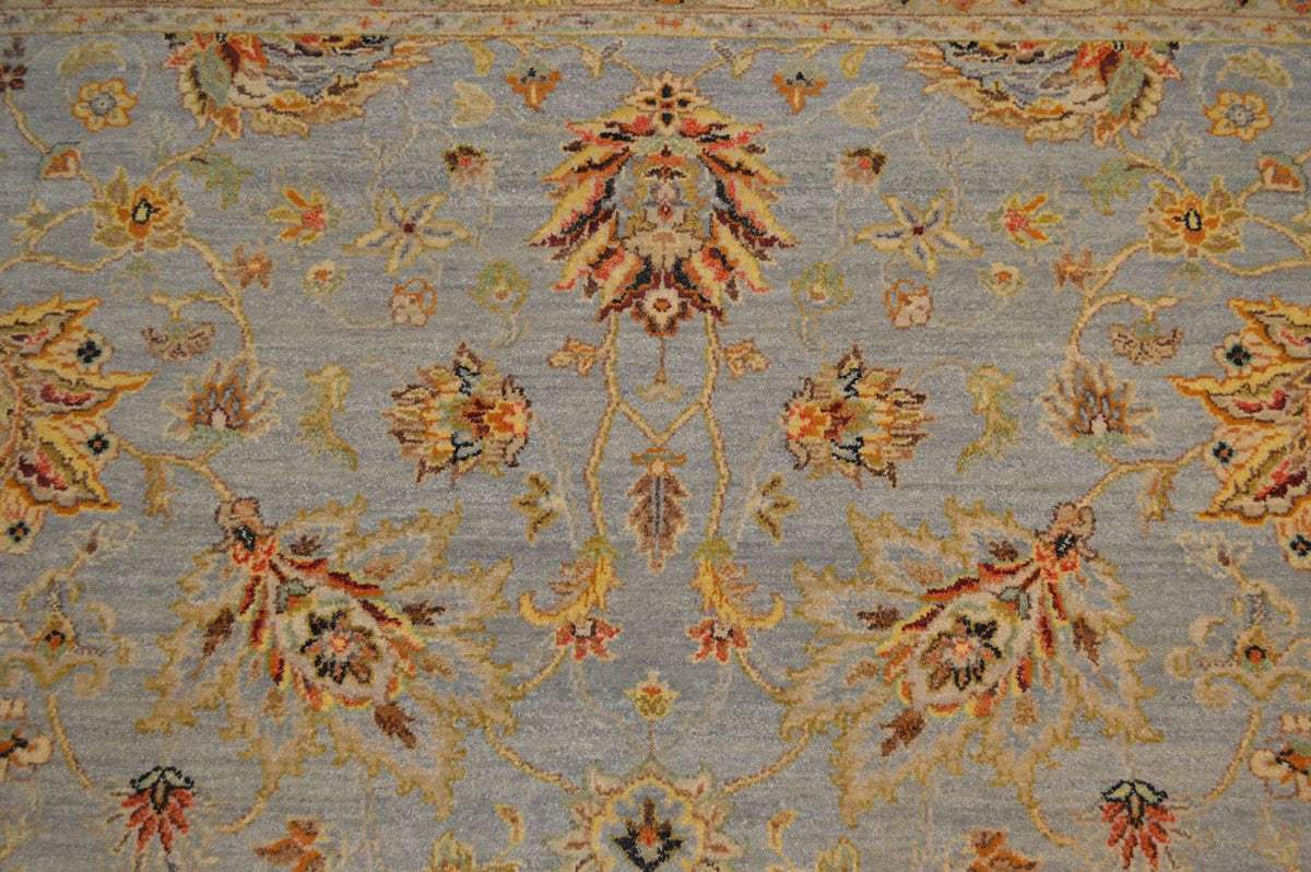 8' 0" x 10' 1" India Sultanabad Rug image 8