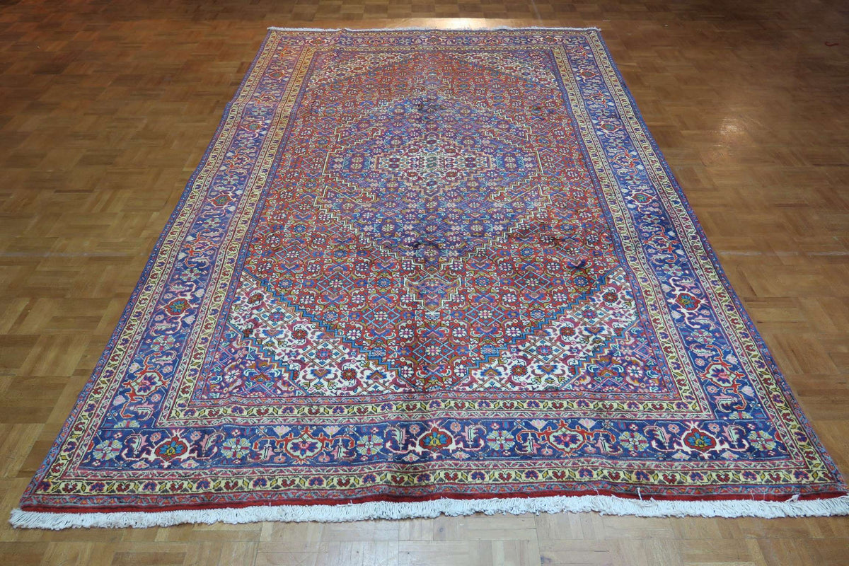 6' 4" x 9' 8" Persian Ardabil Rug image 7