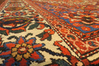 8' 0" x 11' 3" Persian Bakhtiar Rug image 7