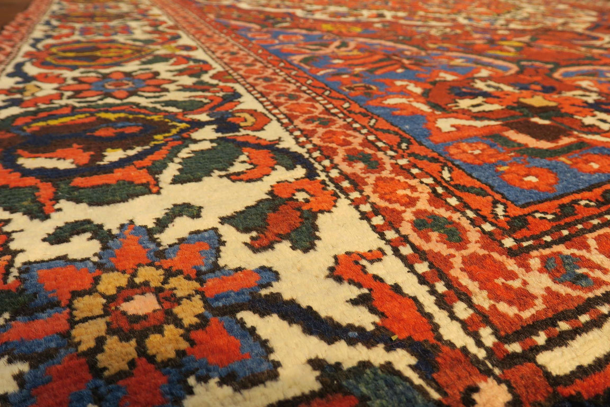 8' 0" x 11' 3" Persian Bakhtiar Rug image 7