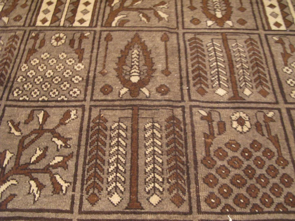 7' 3" x 10' 0" Persian Bakhtiari Rug image 7