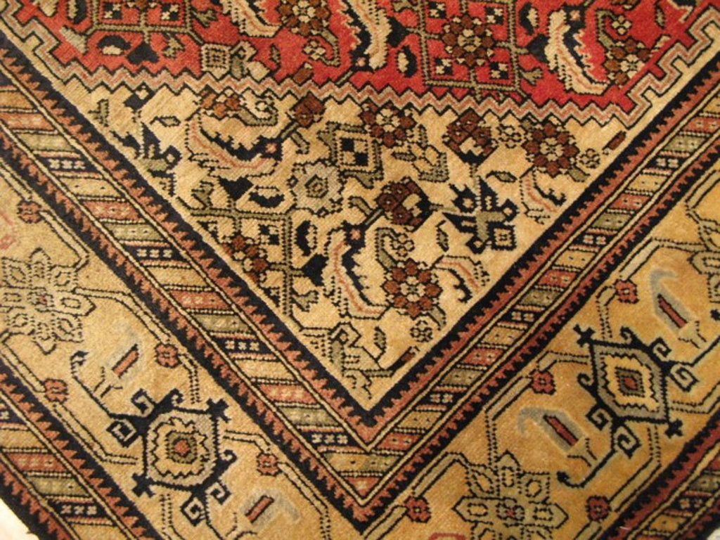 6' 8" x 9' 9" Persian Ardabil Rug image 9