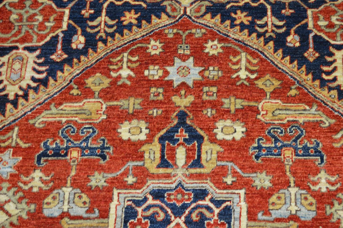 8' 0" x 10' 2" Pakistan Serapi Rug image 6