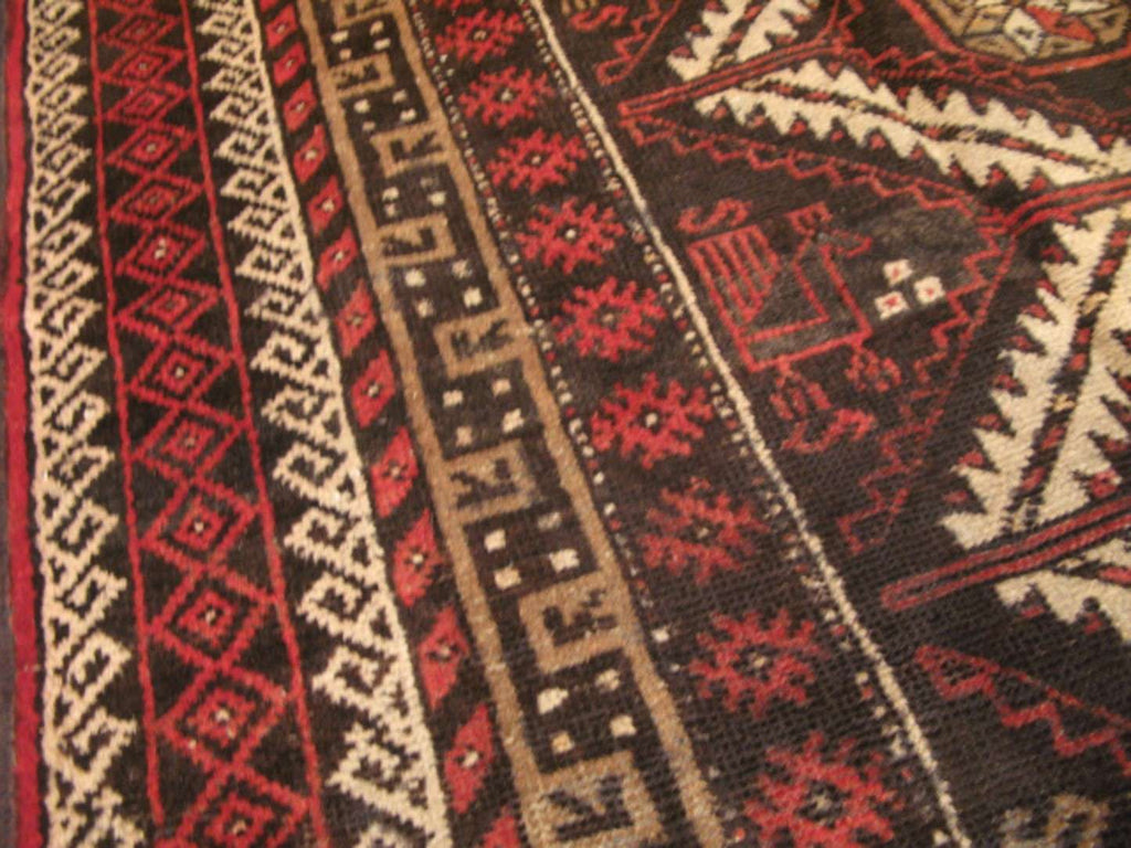4' 4" x 6' 9" Persian Belouch Rug image 10