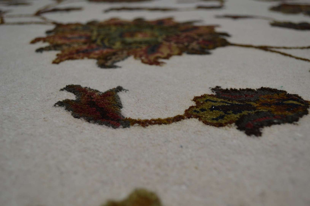 8' 4" x 8' 4" India Tabriz Round Rug image 8