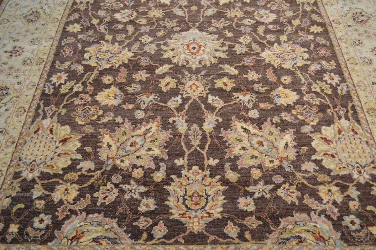 7' 8" x 9' 9" India Sultanabad Rug image 2