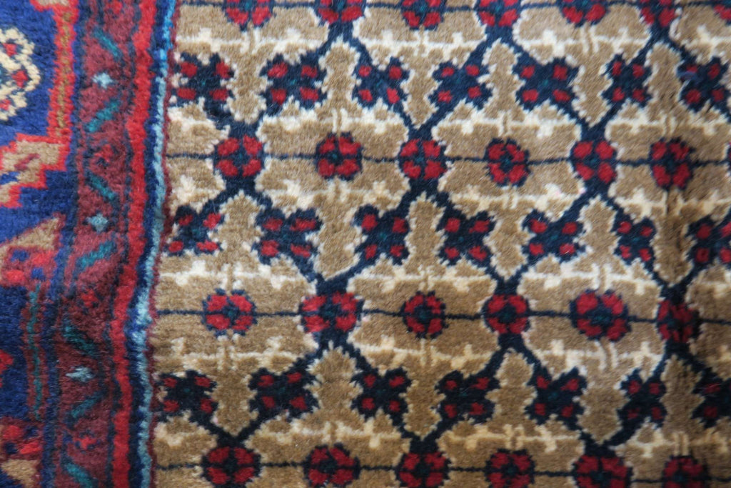 2' 8" x 12' 3" Persian Kolyaei Rug image 4