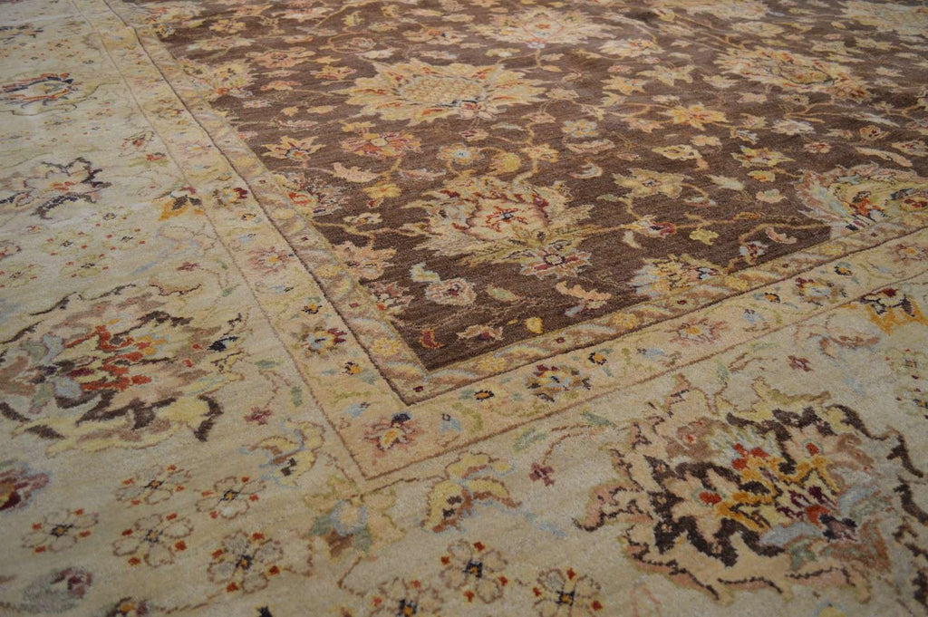 11' 9" x 14' 9" India Sultanabad Rug image 2