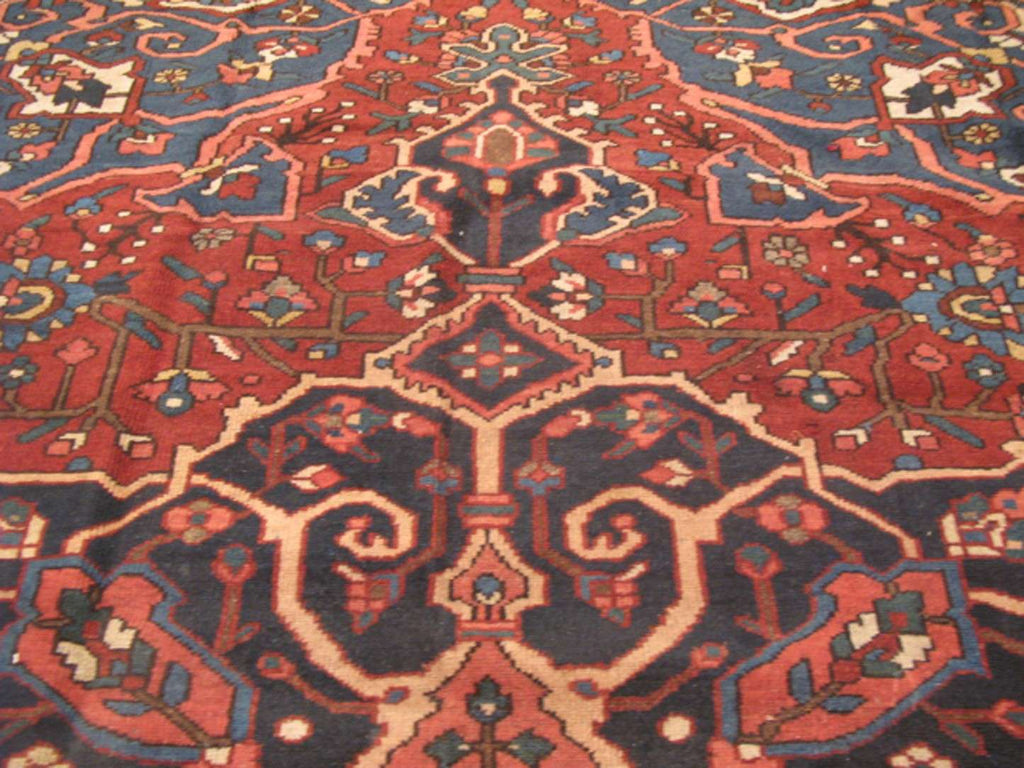 8' 9" x 12' 8" Persian Bakhtiari Rug image 8