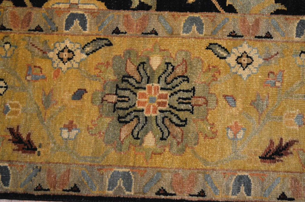 9' 1" x 12' 0" India Mahal Rug image 3