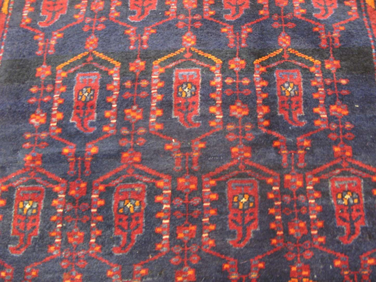 3' 1" x 9' 7" Persian Boroujerd Runner image 2