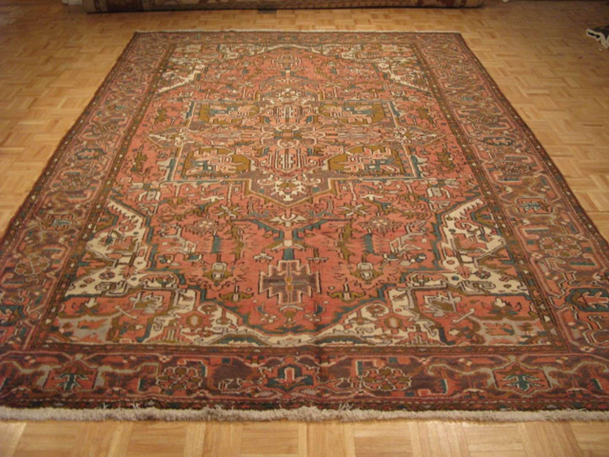 8' 1" x 11' 0" Persian Heriz Rug image 1