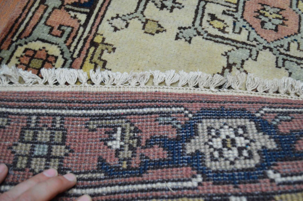 2' 5" x 8' 2" India Serapi Runner image 12
