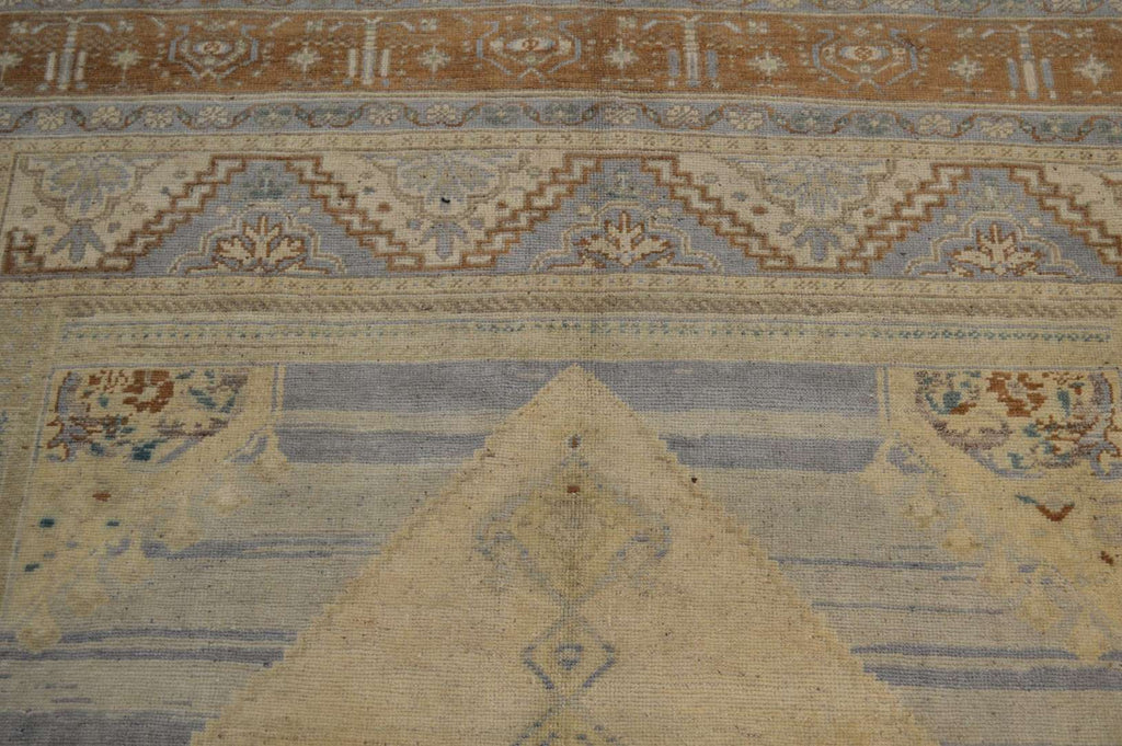 5' 8" x 9' 3" Turkish Oushak Rug image 11