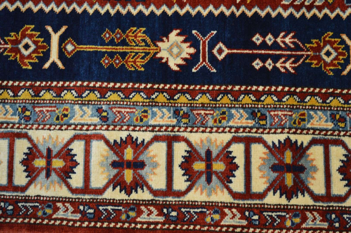 4' 3" x 6' 7" Pakistan Shirvan Rug image 11