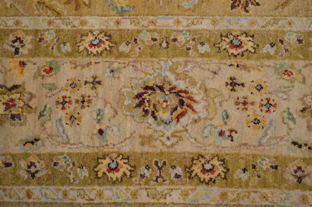 7' 8" x 8' 3" India Sultanabad Square Rug image 5