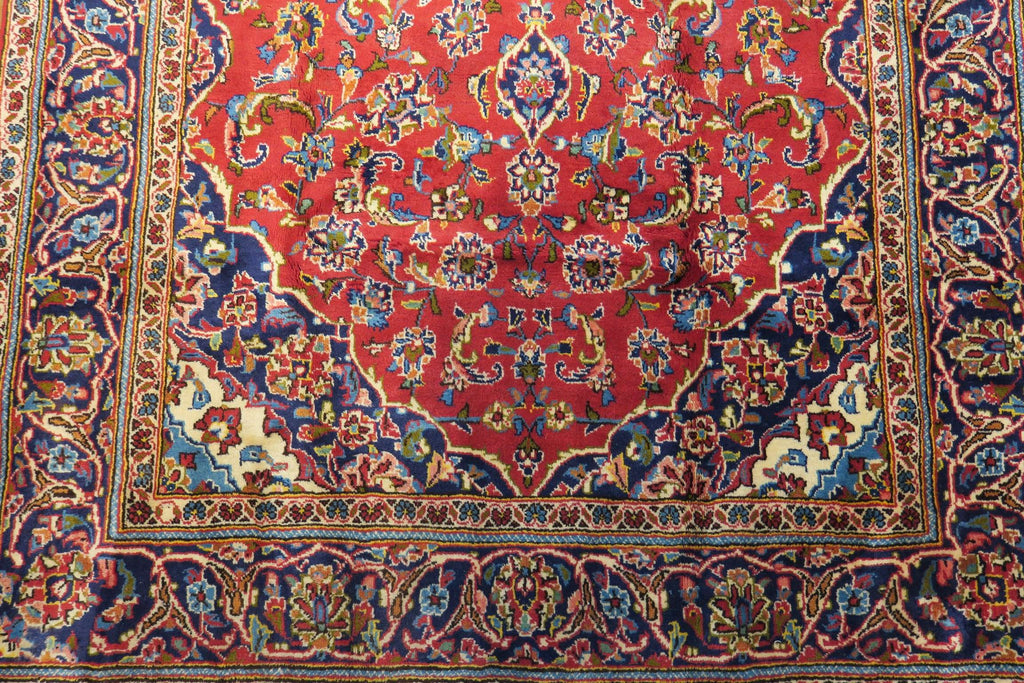 4' 9" x 8' 0" Persian Kashan Rug image 0