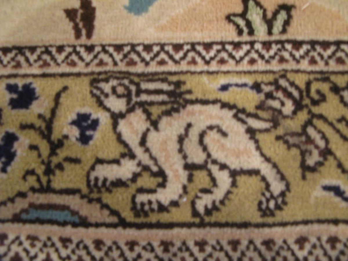 2' 5" x 3' 7" Persian Qum Rug image 6