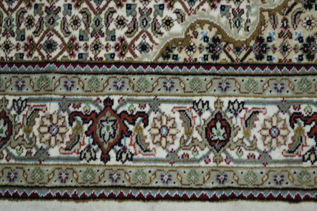 4' 1" x 6' 4" India Tabriz Rug image 2