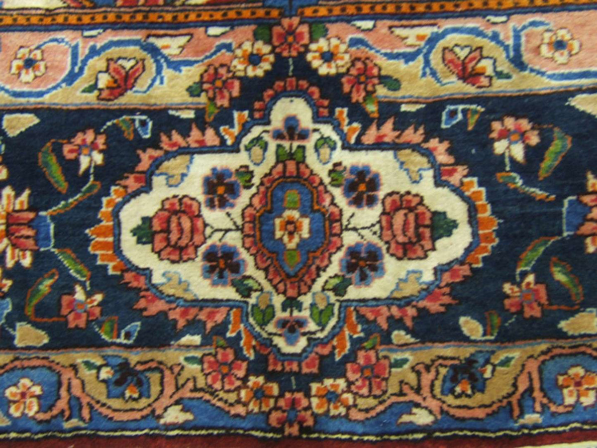 9' 1" x 13' 7" Persian Lavar Rug image 7