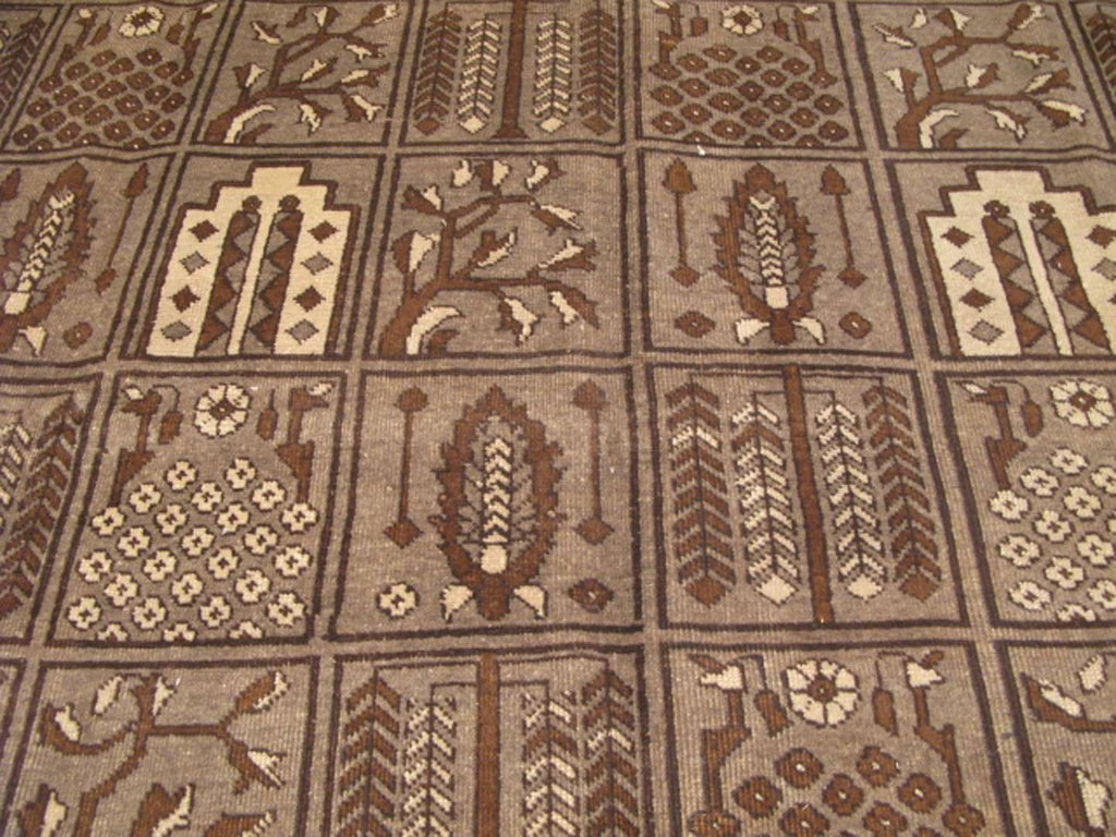 7' 3" x 10' 0" Persian Bakhtiari Rug image 5