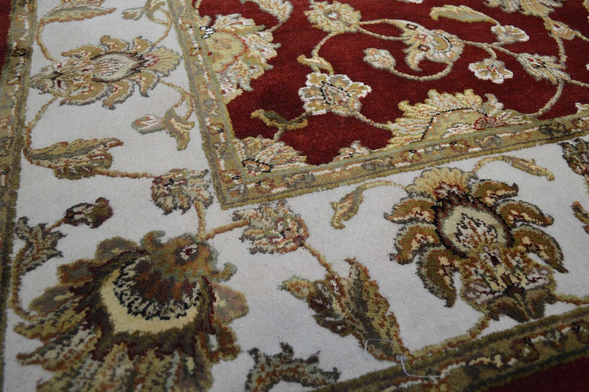 5' 1" x 8' 2" India Jaipur Rug image 5
