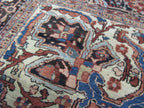 9' 9" x 13' 4" Persian Heriz Rug image 7